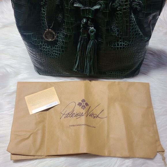 NWT|Patricia Nash|10th Anniversary Whitney Croc Embossed Green Leather Tote - Picture 3 of 11